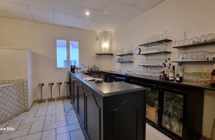 HÔTEL-RESTAURANT TOTALEMENT RÉNOVÉ — photo 5