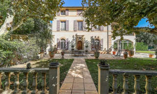 Maison 10 Pièces 300 m² à vendre à Aix-en-Provence (13100)