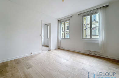 Appartement 1 pièces 490 €
