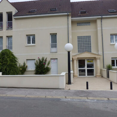 Appartement 2 pièces 594 €