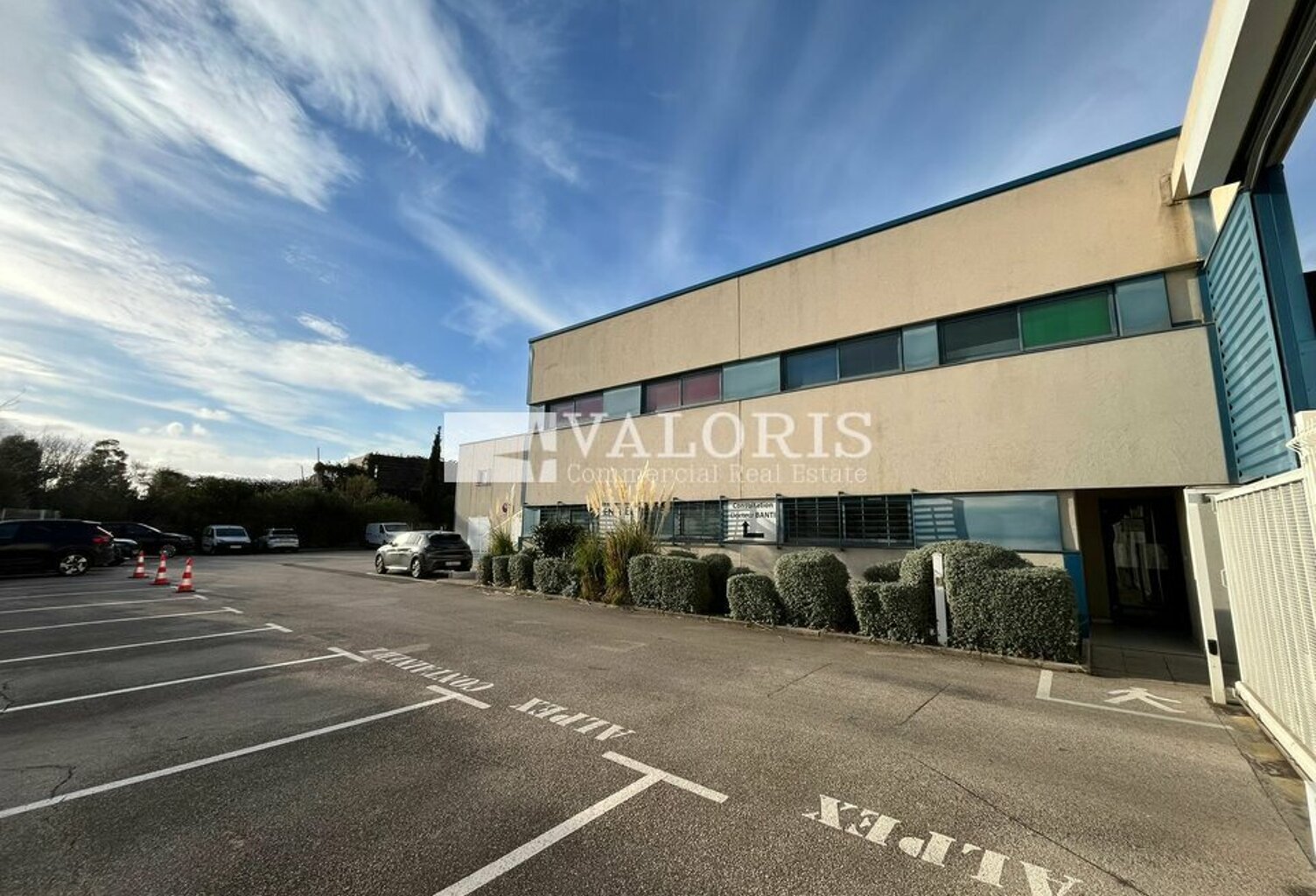 BUREAUX à LOUER — photo 1