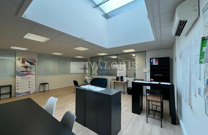 BUREAUX à LOUER — photo 5