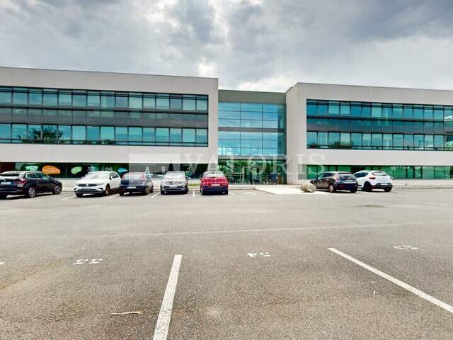 BUREAUX à LOUER — photo du bien