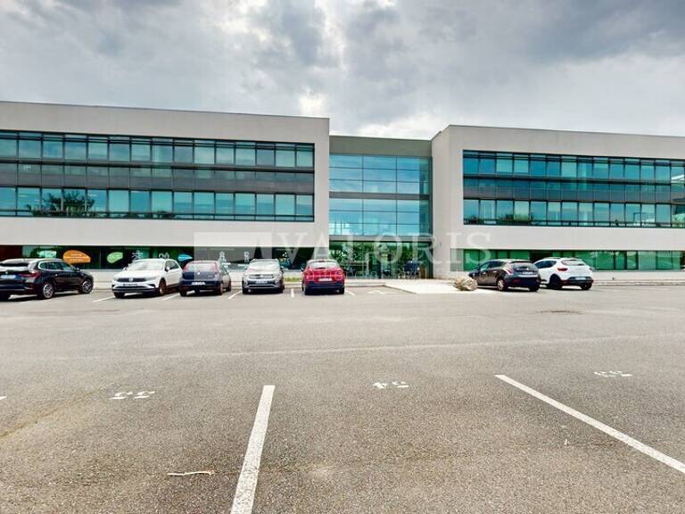 BUREAUX à LOUER — photo 1