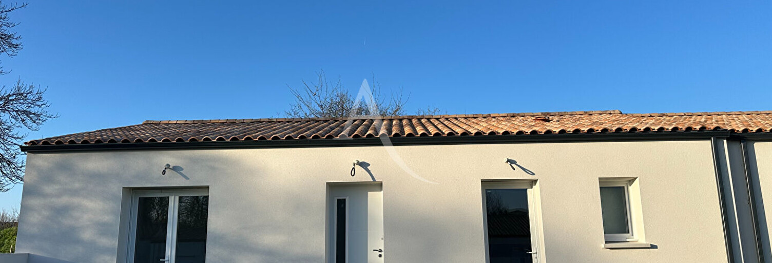 Maison 3 Pièces 69 m² à louer à Lussant (17430)