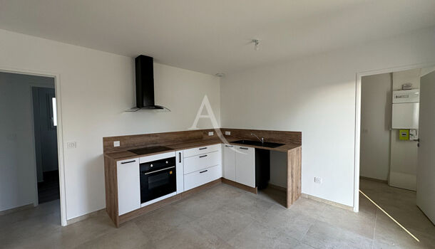 Villa / Maison 3 pièces  à louer Lussant 17430