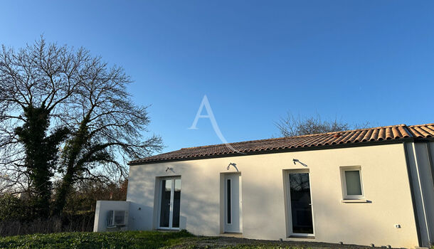 Villa / Maison 3 pièces  à louer Lussant 17430