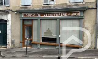 Commerce  50 m² à louer à Auch (32000)