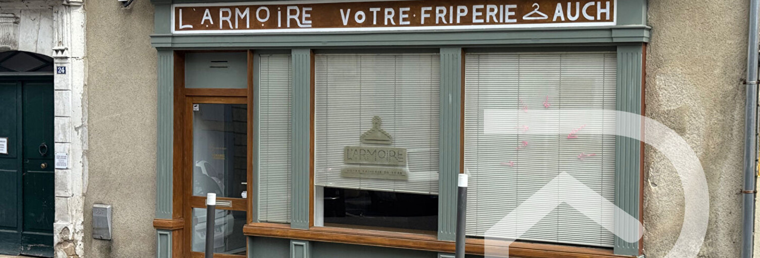 Commerce  50 m² à louer à Auch (32000)