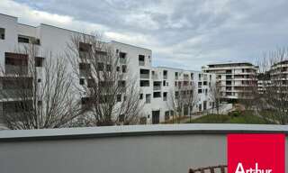 Bureau  96 m² à louer à Biarritz (64200)