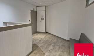 Bureau  96 m² à louer à Biarritz (64200)