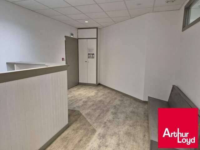 BUREAUX à LOUER — photo du bien