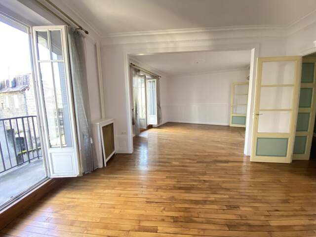 Appartement bourgeois — photo du bien