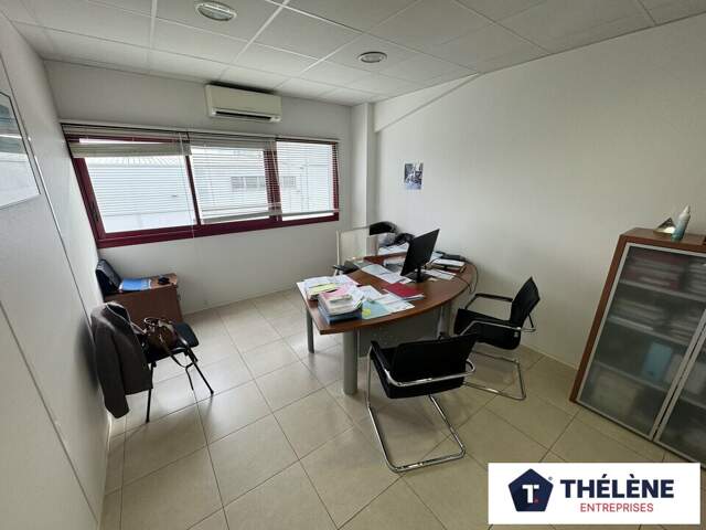 BUREAUX à LOUER — photo du bien