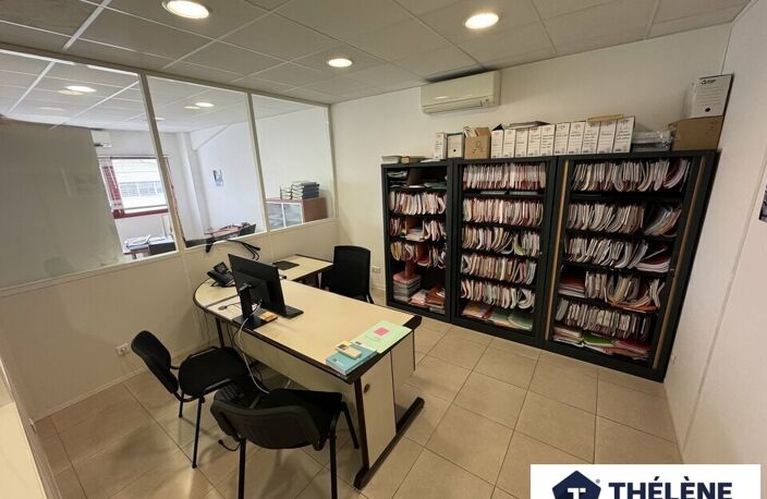 BUREAUX à LOUER — photo 3