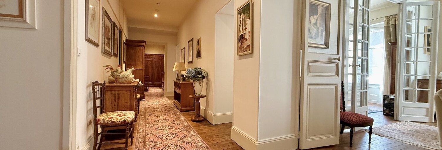 Appartement 5 Pièces 162 m² à vendre à Poitiers (86000)