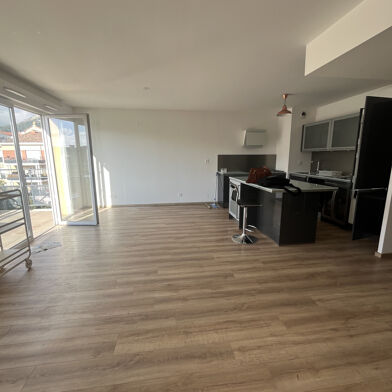Appartement 2 pièces 870 €