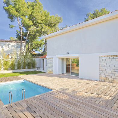 Maison 7 pièces 749000 €