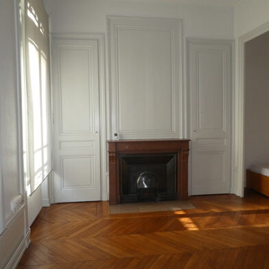 Appartement 2 pièces 364000 €