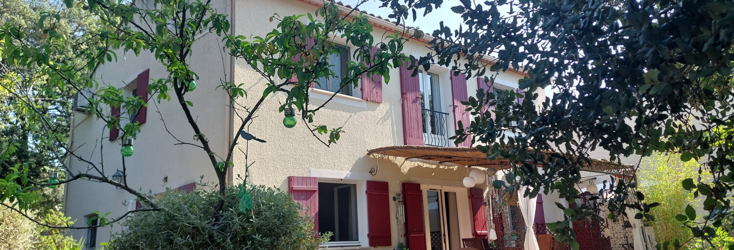 Maison 10 Pièces 270 m² à vendre à Uzès (30700)