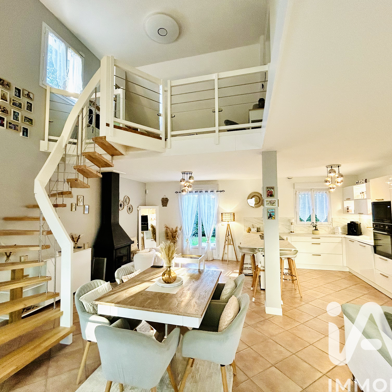 Maison 8 pièces 385000 €