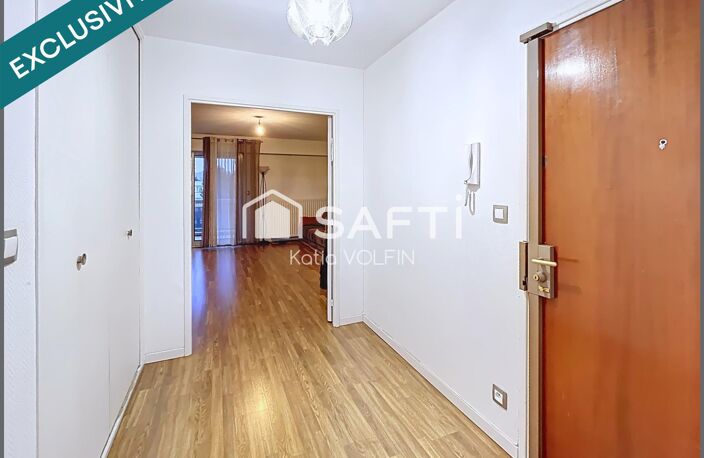 T4  105m2 dans résidence sécurisée avec terrasses au calme — photo 2
