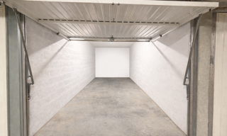 Garage  19 m² à vendre à Saint-Cyr-sur-Mer (83270)