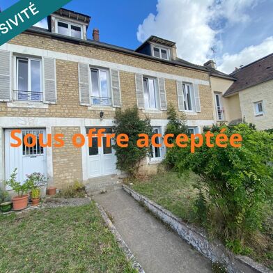 Maison 8 pièces 325000 €