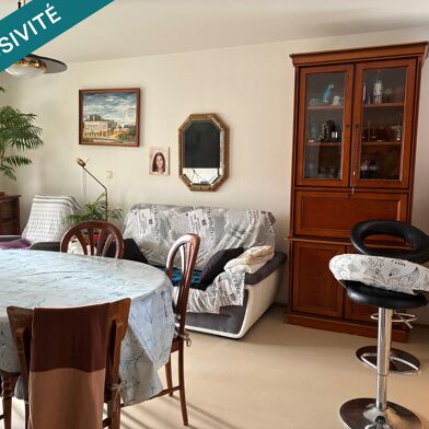 Appartement 3 pièces 242000 €