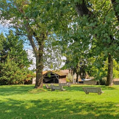 Appartement 4 pièces 259000 €