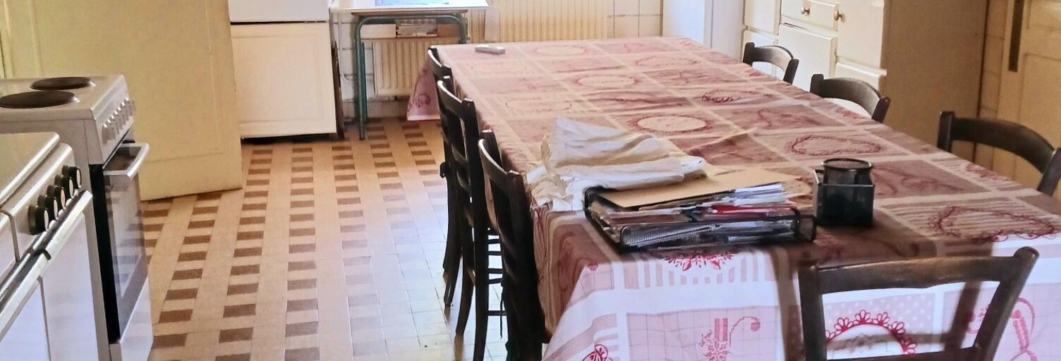 Maison 8 Pièces 205 m² à vendre à Xirocourt (54740)