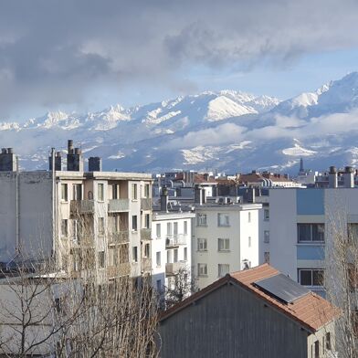 Appartement 4 pièces 230000 €