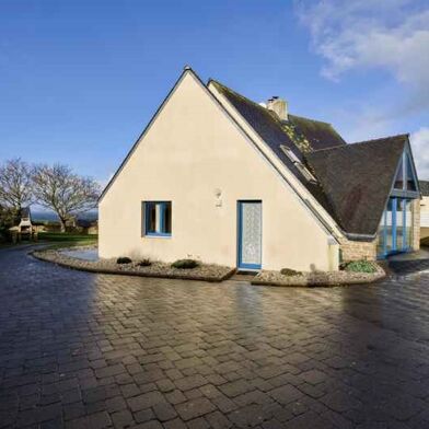 Maison 8 pièces 680550 €