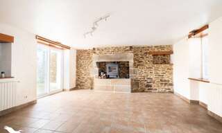 Maison 5 Pièces 101 m² à vendre à Guimiliau (29400)