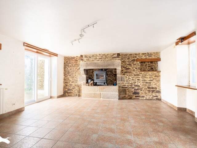 Maison de bourg de 5 pièces principales — photo du bien