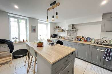 Maison 8 pièces 241960 €