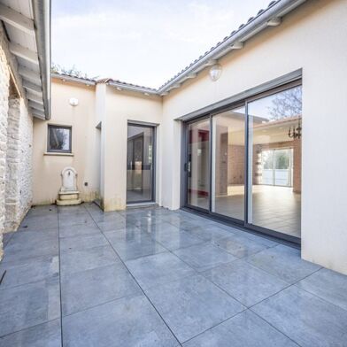 Maison 5 pièces 472500 €