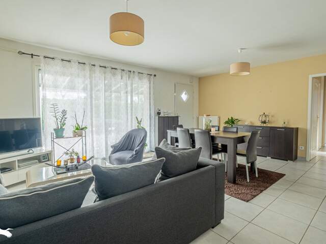 Maison 4 pièces 95 m² à Saint-Loubès — photo du bien