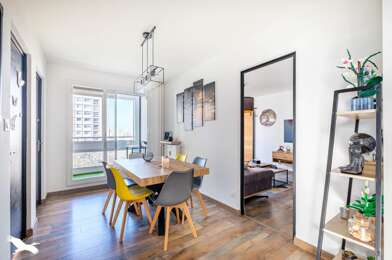 Appartement 4 pièces 211730 €