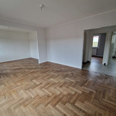 Appartement 4 pièces 103740 €