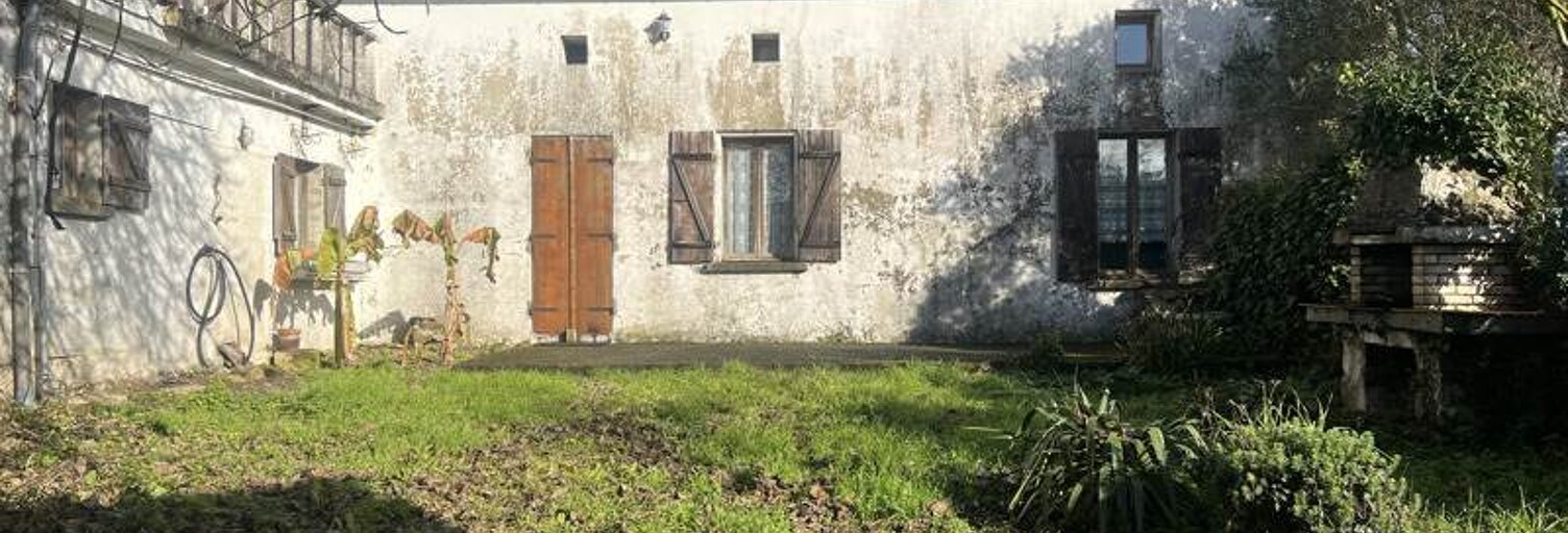 Maison 6 Pièces 125 m² à vendre à Saint-Dizant-du-Gua (17240)