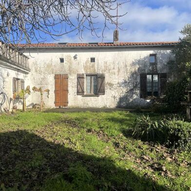 Maison 6 pièces 140400 €