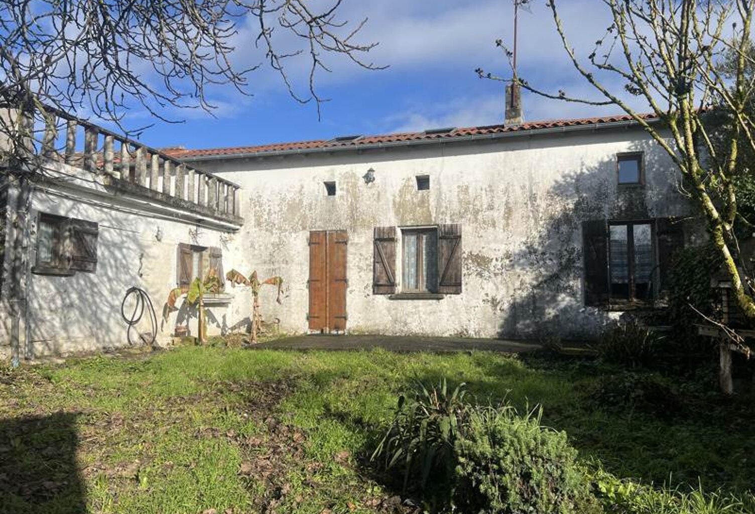 Charentaise de 6 pièces principales — photo 1