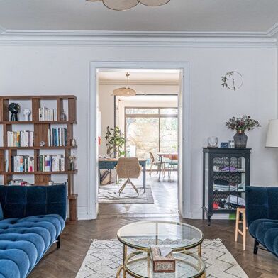 Maison 6 pièces 850000 €