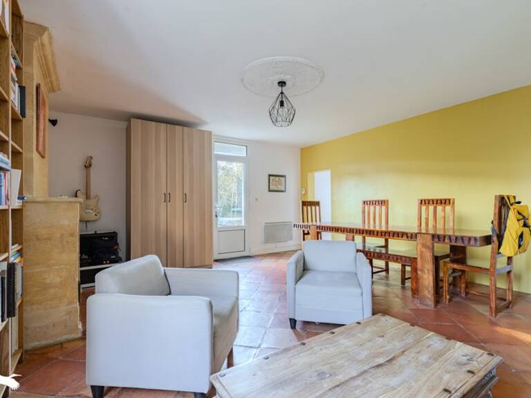 Maison en pierre de 5 pièces principales — photo 1