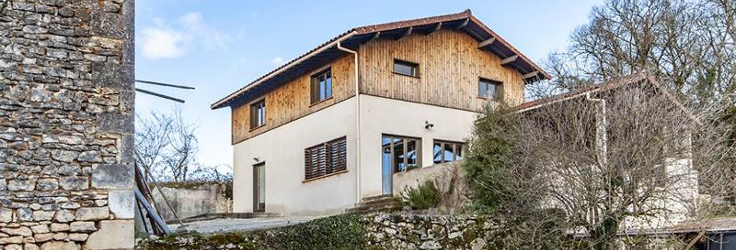 Maison 6 Pièces 131 m² à vendre à Champagnac-de-Belair (24530)
