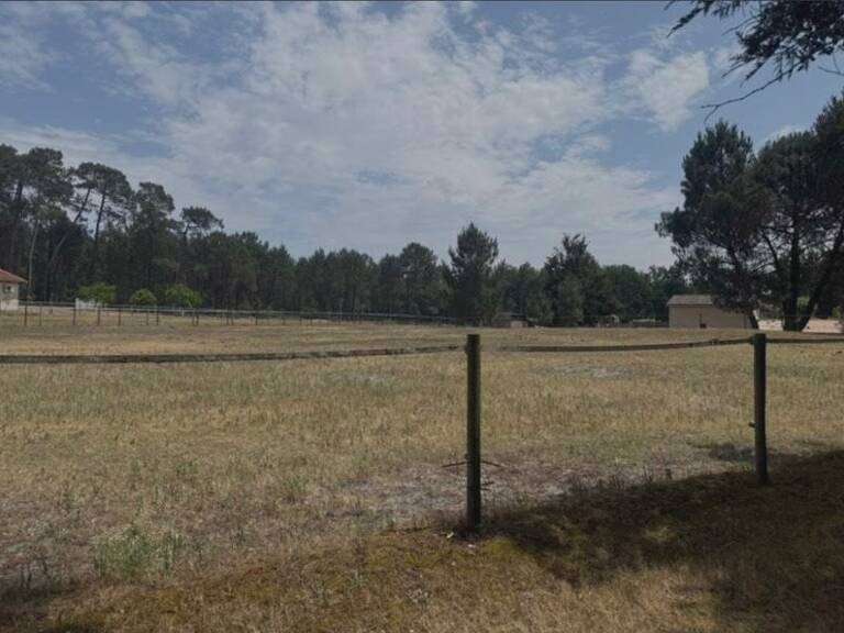 Terrain à construire  1610 m²  — photo 1