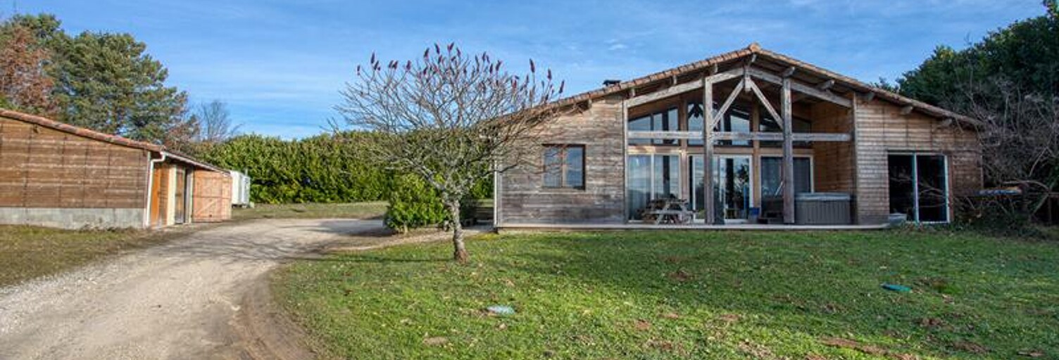 Maison 5 Pièces 132 m² à vendre à La Chapelle-Aubareil (24290)