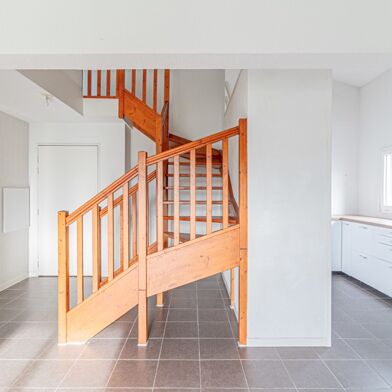 Appartement 3 pièces 220920 €