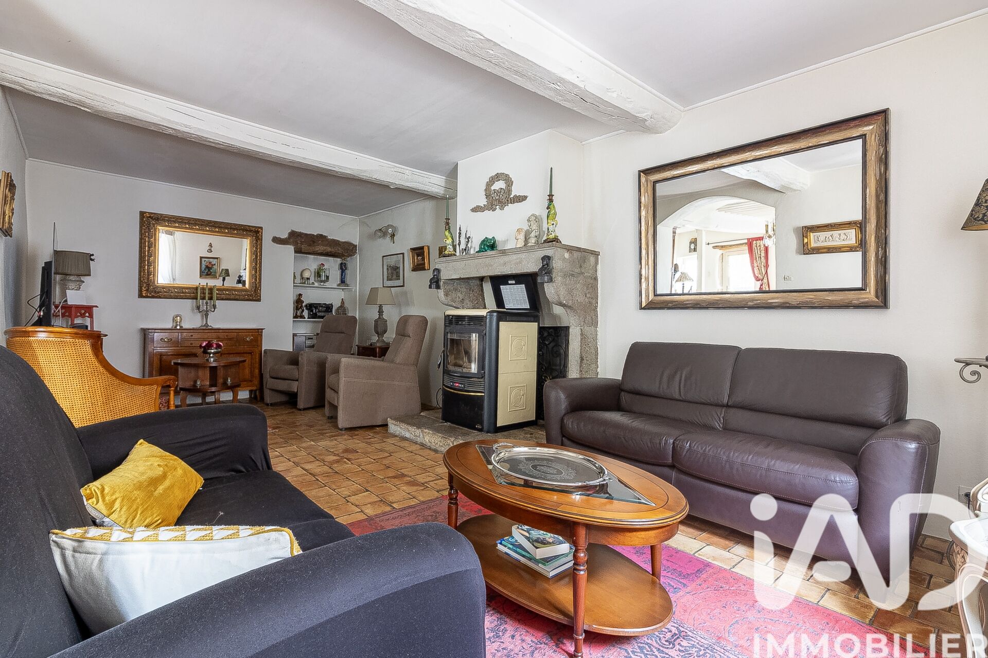 St-Laurent-D-Agny - 162m² - 6p. - 5ch.